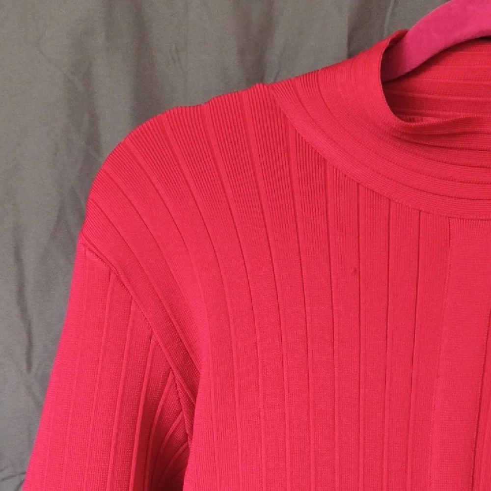 VENUS Vibrant Pink Long Sleeve Dress - Picture 6 of 16
